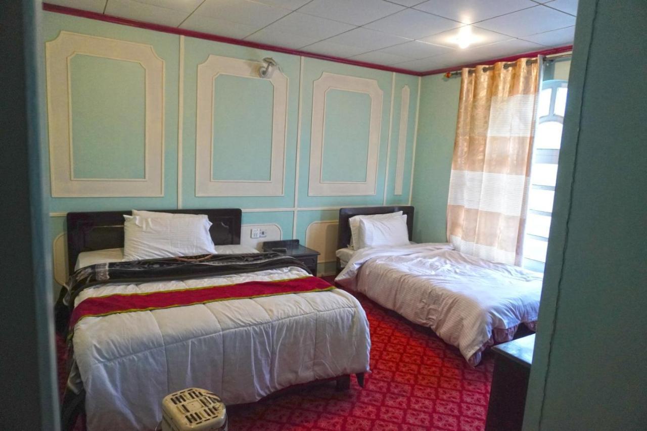 Hotel Dewanekhas Skardu Buitenkant foto
