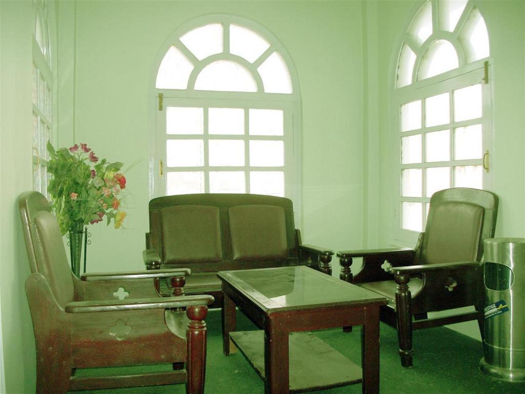 Hotel Dewanekhas Skardu Buitenkant foto