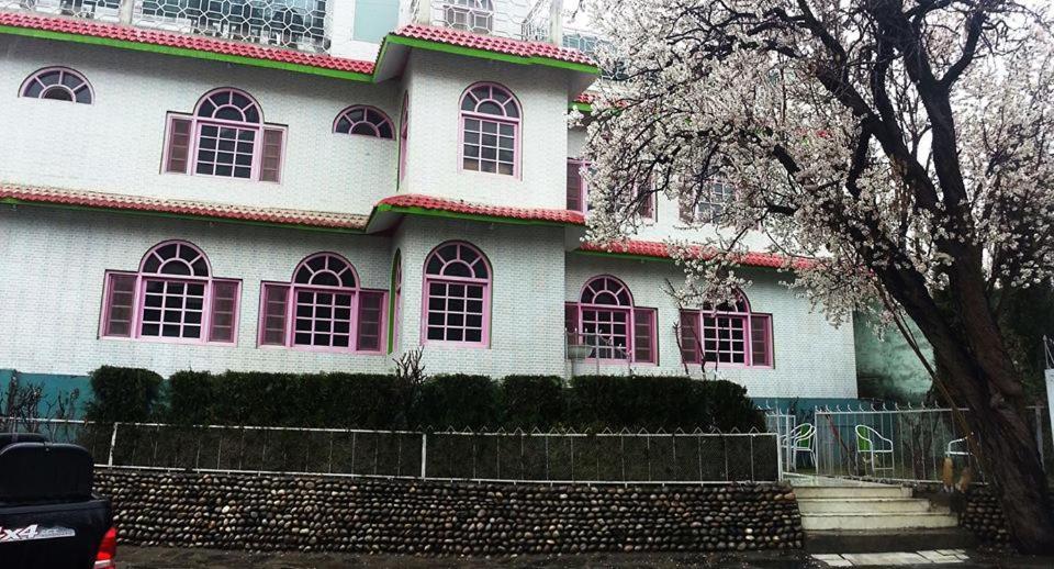 Hotel Dewanekhas Skardu Buitenkant foto
